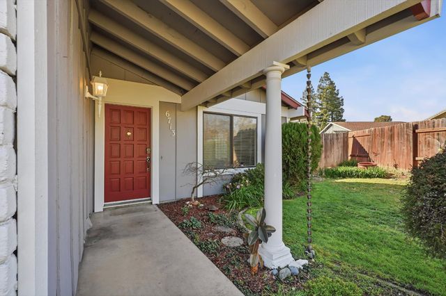 6713 Plum Tree Ct, Citrus Heights, CA 95610
