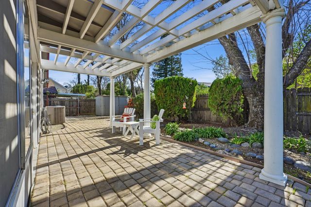 6713 Plum Tree Ct, Citrus Heights, CA 95610