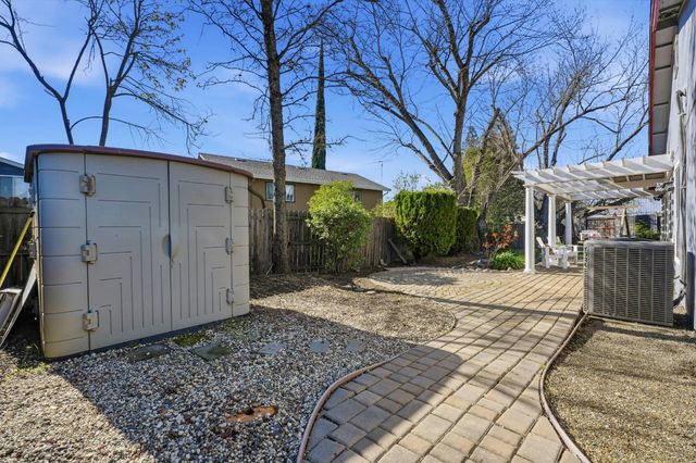 6713 Plum Tree Ct, Citrus Heights, CA 95610