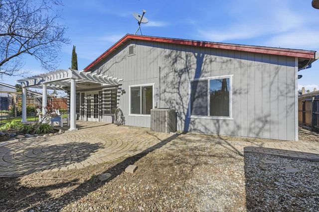 6713 Plum Tree Ct, Citrus Heights, CA 95610