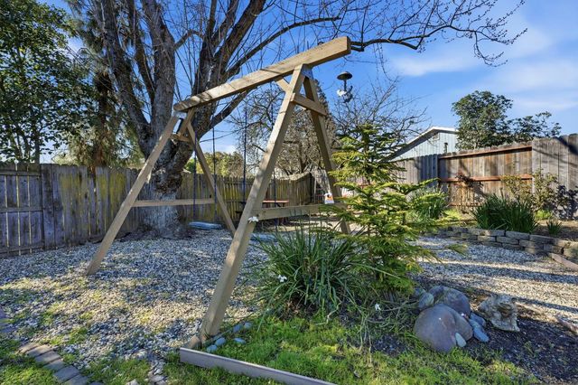 6713 Plum Tree Ct, Citrus Heights, CA 95610