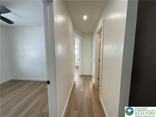 75 Center Road, Mahoning Twp, PA 18235