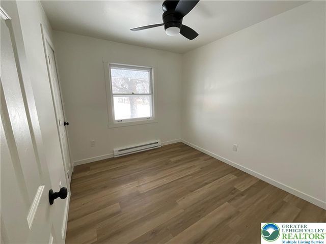 75 Center Road, Mahoning Twp, PA 18235