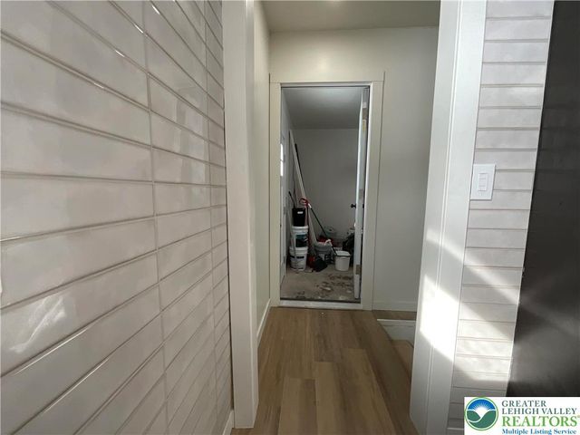 75 Center Road, Mahoning Twp, PA 18235