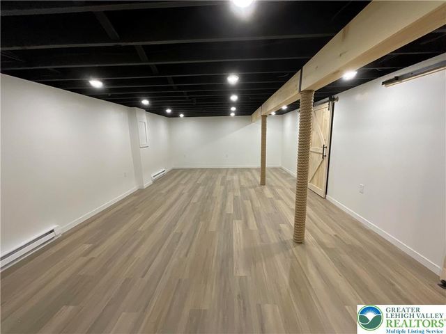 75 Center Road, Mahoning Twp, PA 18235