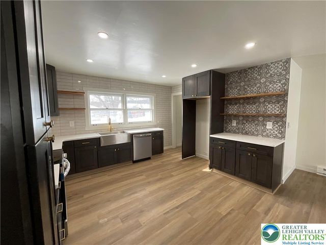 75 Center Road, Mahoning Twp, PA 18235