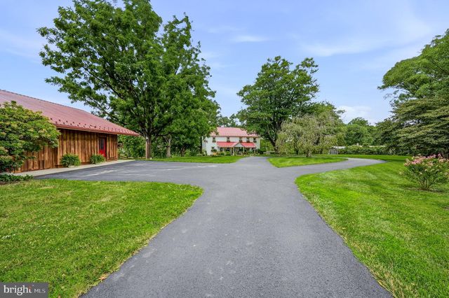 49 ROLLING GREEN LN, Elkton, MD 21921