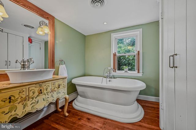 49 ROLLING GREEN LN, Elkton, MD 21921