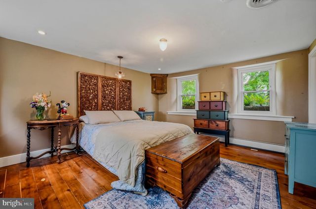 49 ROLLING GREEN LN, Elkton, MD 21921