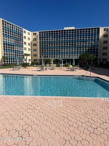 1224 S Peninsula Dr Apt 620, Daytona Beach, FL 32118