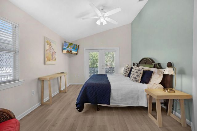 31 Coral Way, Stock Island, FL 33040