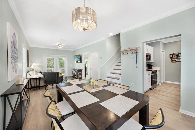 31 Coral Way, Stock Island, FL 33040