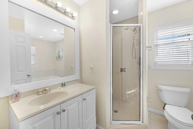 31 Coral Way, Stock Island, FL 33040