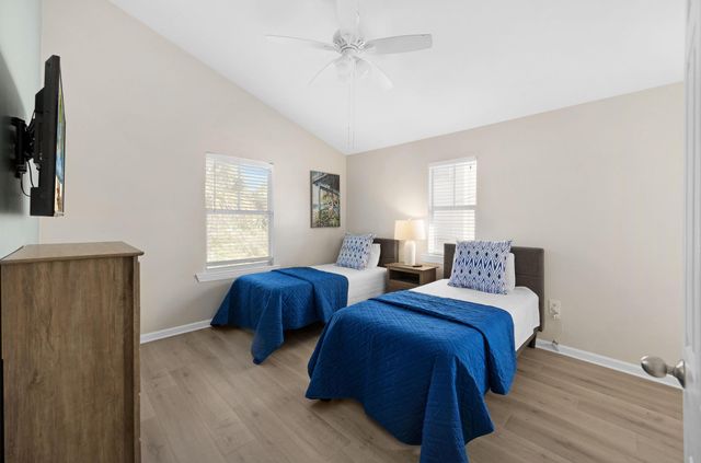 31 Coral Way, Stock Island, FL 33040