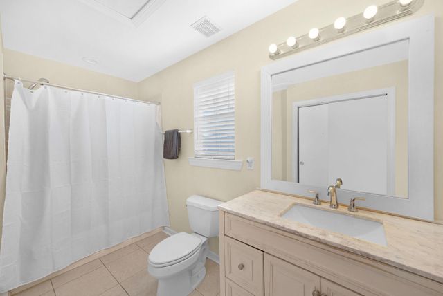 31 Coral Way, Stock Island, FL 33040