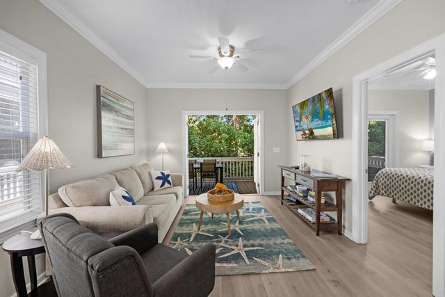 31 Coral Way, Stock Island, FL 33040