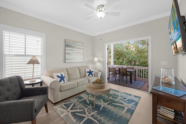 31 Coral Way, Stock Island, FL 33040