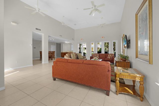 31 Coral Way, Stock Island, FL 33040