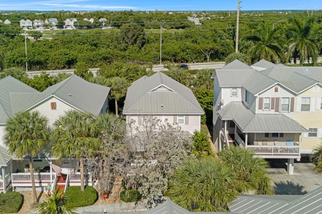 31 Coral Way, Stock Island, FL 33040