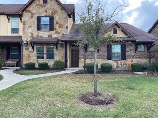 3421 General Pkwy, College Station, TX 77845