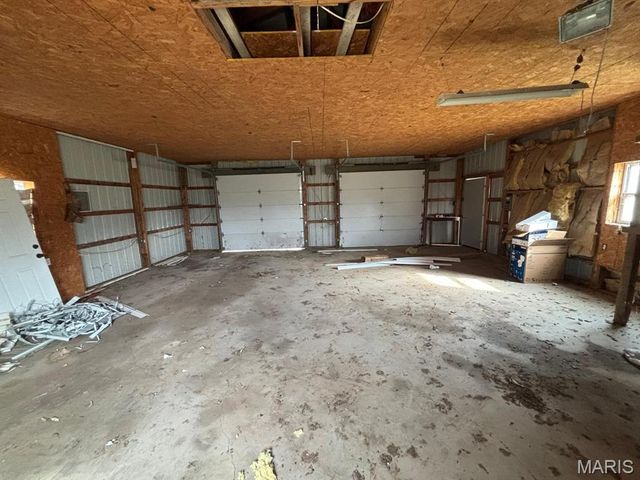 54043 Haden Place, New London, MO 63459