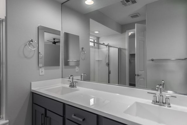 9027 W Missouri Avenue, Glendale, AZ 85305