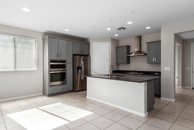 9027 W Missouri Avenue, Glendale, AZ 85305