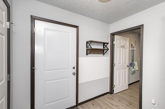 8853 Meadowlark Parkway, Horace, ND 58047