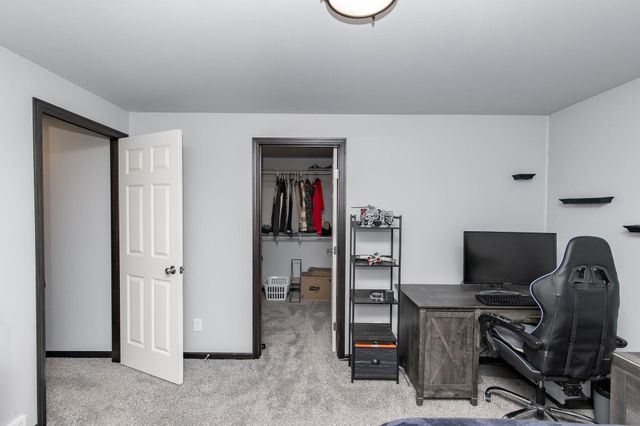 8853 Meadowlark Parkway, Horace, ND 58047