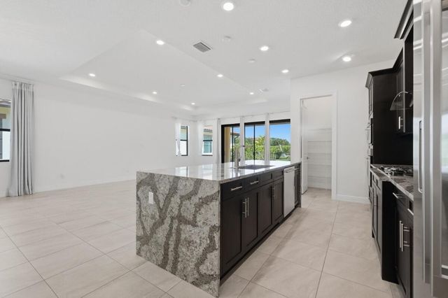 11760 Bayview Circle, Parkland, FL 33076