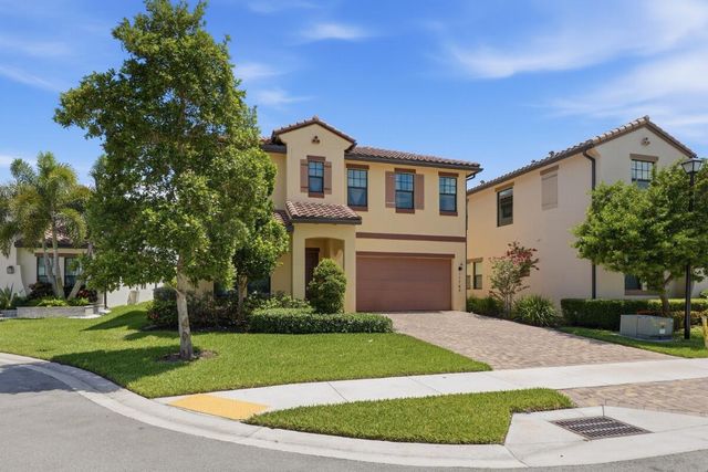 11760 Bayview Circle, Parkland, FL 33076