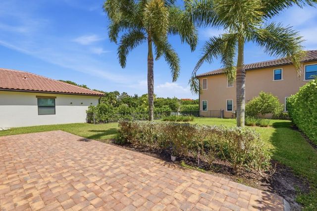 11760 Bayview Circle, Parkland, FL 33076