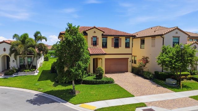 11760 Bayview Circle, Parkland, FL 33076