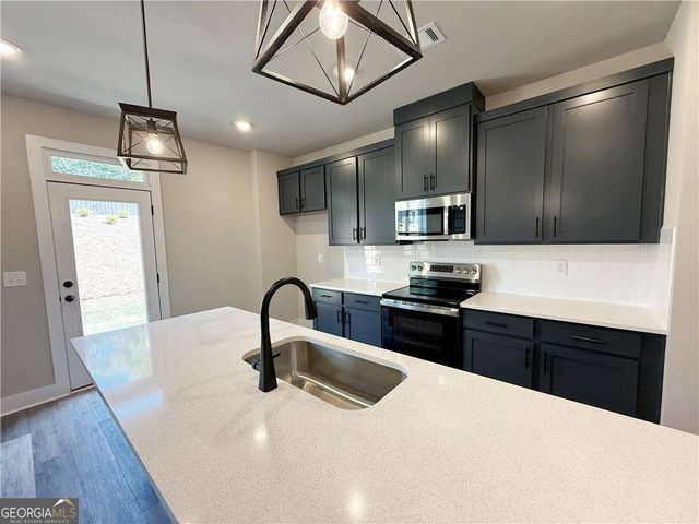 5704 Urban Village W, Tucker, GA 30084