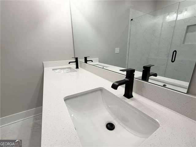 5704 Urban Village W, Tucker, GA 30084