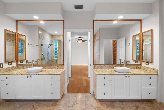 2 Castle Hill Way, Sewalls Point, FL 34996