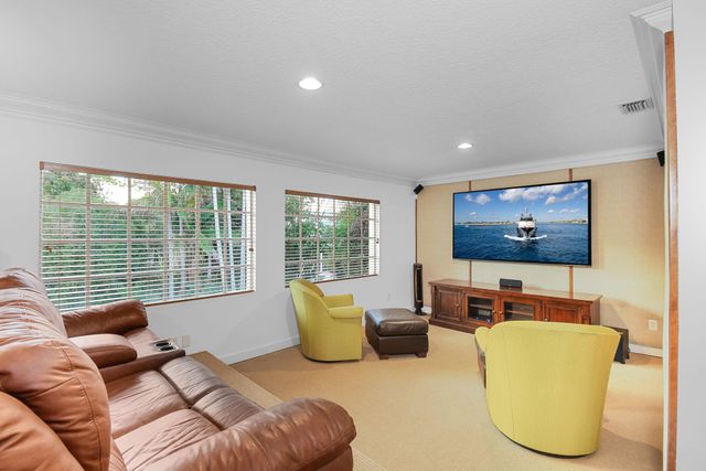 2 Castle Hill Way, Sewalls Point, FL 34996