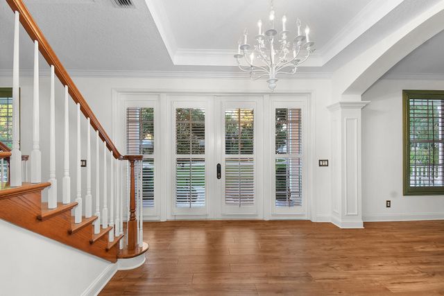 2 Castle Hill Way, Sewalls Point, FL 34996
