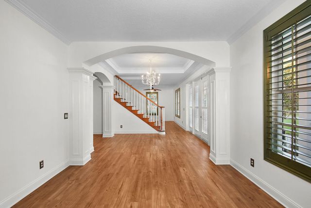 2 Castle Hill Way, Sewalls Point, FL 34996