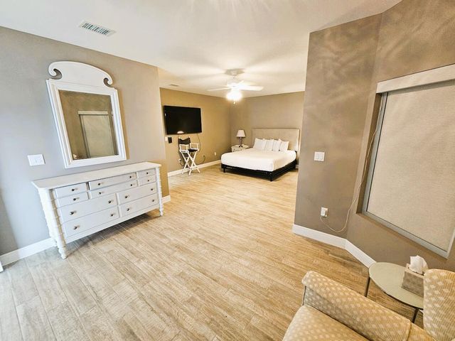 212 Harbor Boulevard 301, Destin, FL 32541