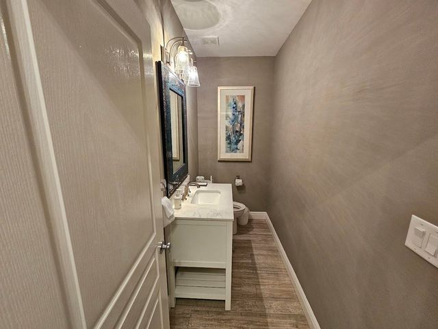 212 Harbor Boulevard 301, Destin, FL 32541