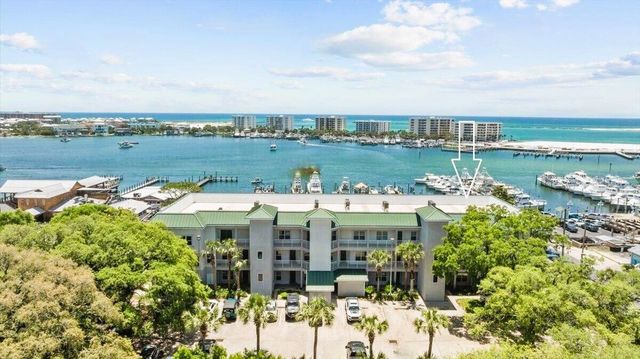 212 Harbor Boulevard 301, Destin, FL 32541