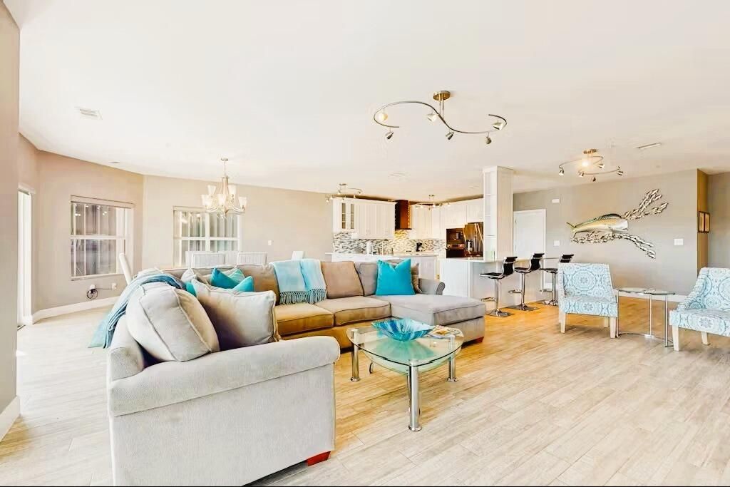 212 Harbor Boulevard 301, Destin, FL 32541