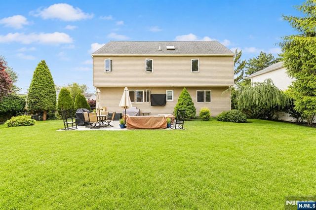 71 Prospect Avenue, New Milford, NJ 07646