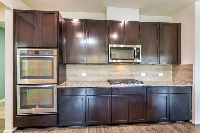 15623 Hanover Breeze Lane, Houston, TX 77044