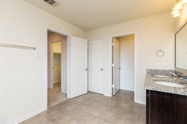 15623 Hanover Breeze Lane, Houston, TX 77044