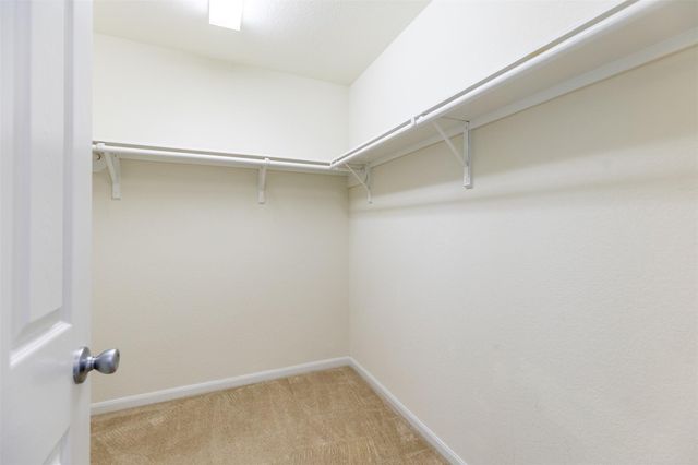 15623 Hanover Breeze Lane, Houston, TX 77044