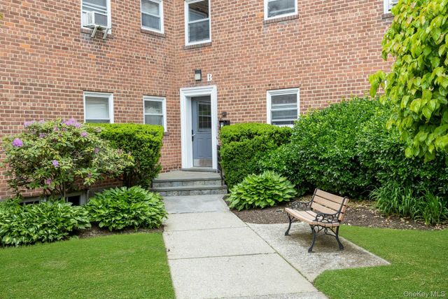 330 S Broadway B2, Tarrytown, NY 10591