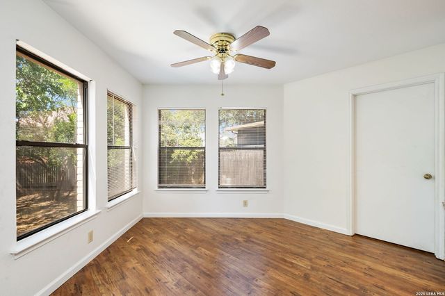 8507 Park Olympia, Universal City, TX 78148