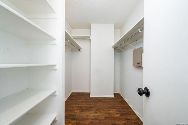 8507 Park Olympia, Universal City, TX 78148
